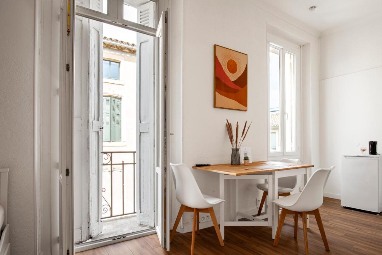 Montsejour - Studio Climatise Entre Gare & Cite Carcasona Exterior foto
