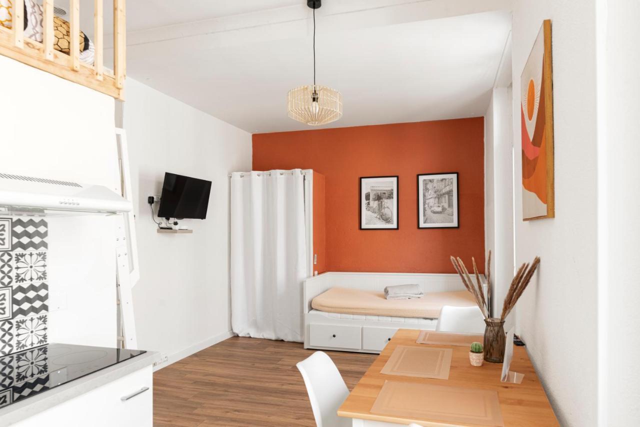 Montsejour - Studio Climatise Entre Gare & Cite Carcasona Exterior foto