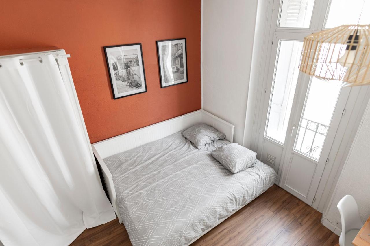 Montsejour - Studio Climatise Entre Gare & Cite Carcasona Exterior foto